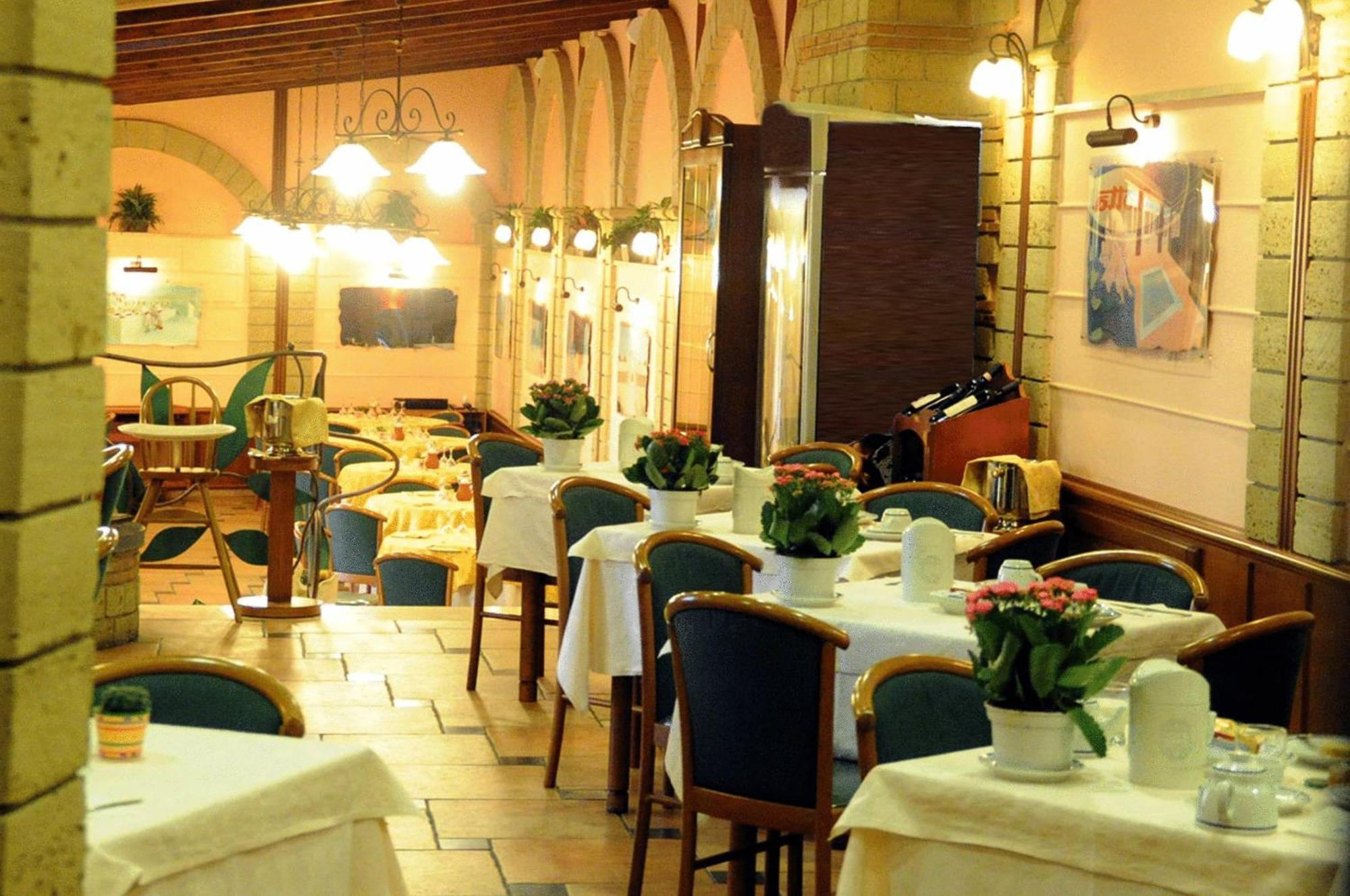 Hotel Grillo Verde Торре-Аннунциата Экстерьер фото